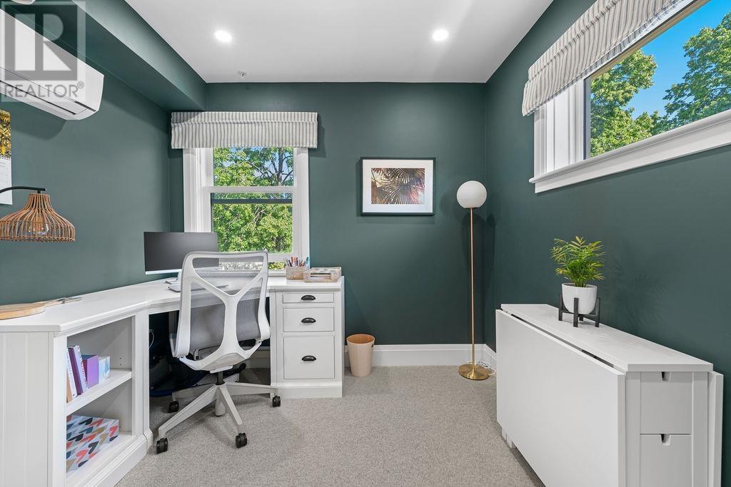 Listing Picture 19 of 38 : 1110 W 15TH AVENUE, Vancouver / 溫哥華 - 魯藝地產 Yvonne Lu Group - MLS Medallion Club Member