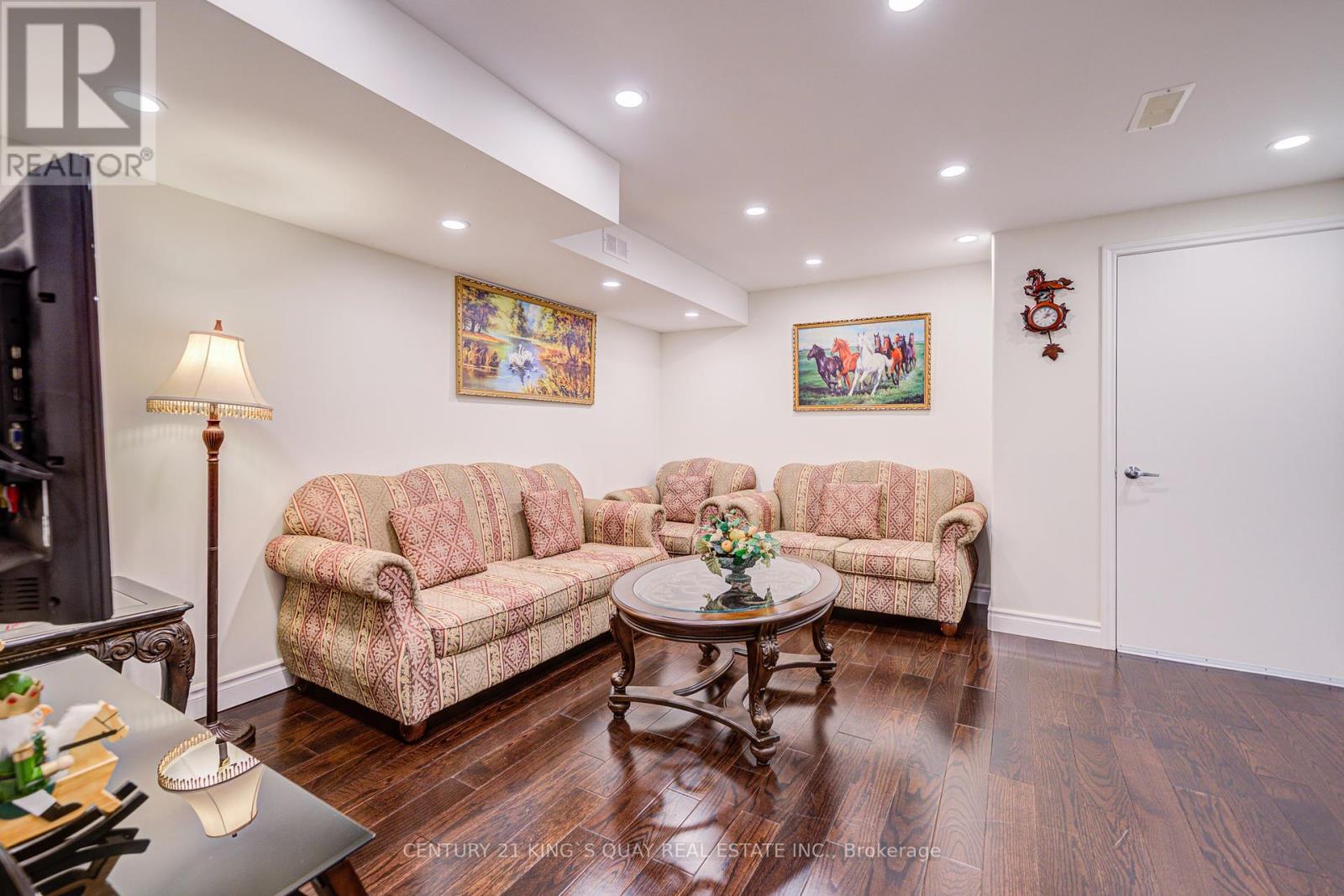 40 Pexton Avenue, Richmond Hill, Ontario  L4E 4Y4 - Photo 40 - N12187353