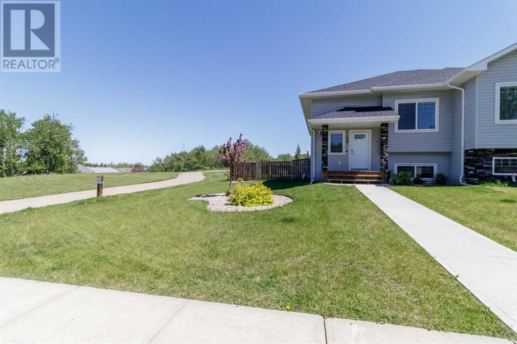 19 Old Boomer Road, Sylvan Lake, Alberta  T4S 1Z1 - Photo 2 - A2224996