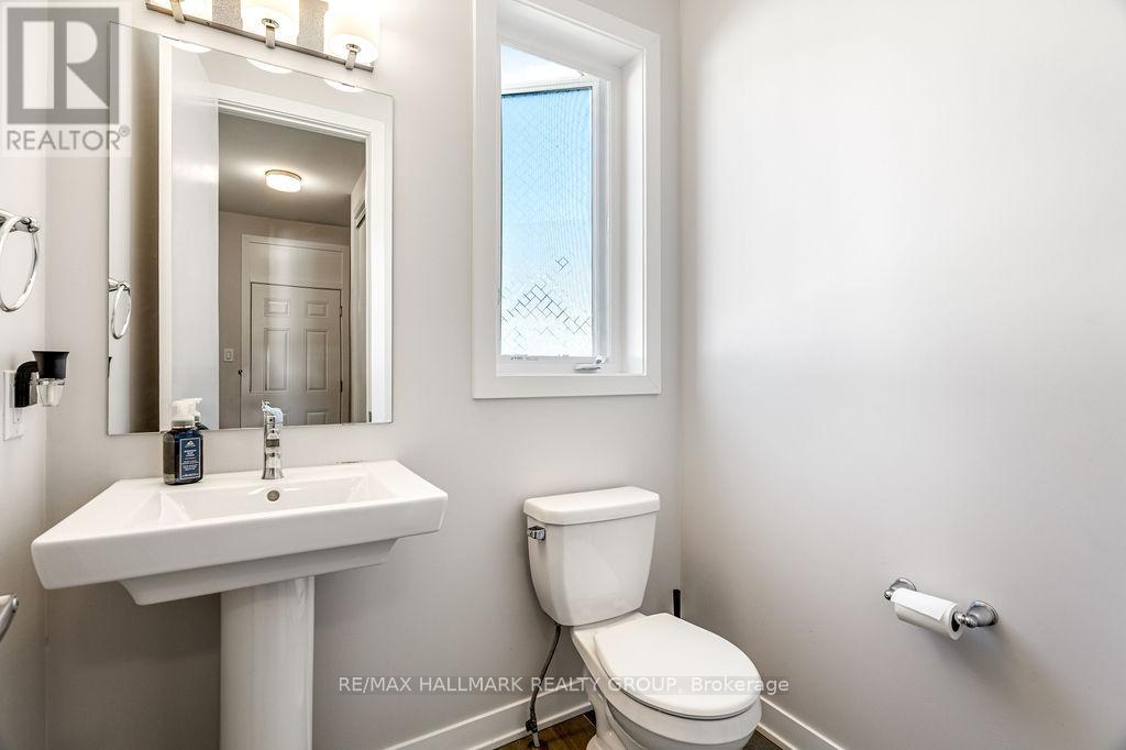 745 Eminence Street, Ottawa, Ontario  K2J 6X6 - Photo 12 - X12187811