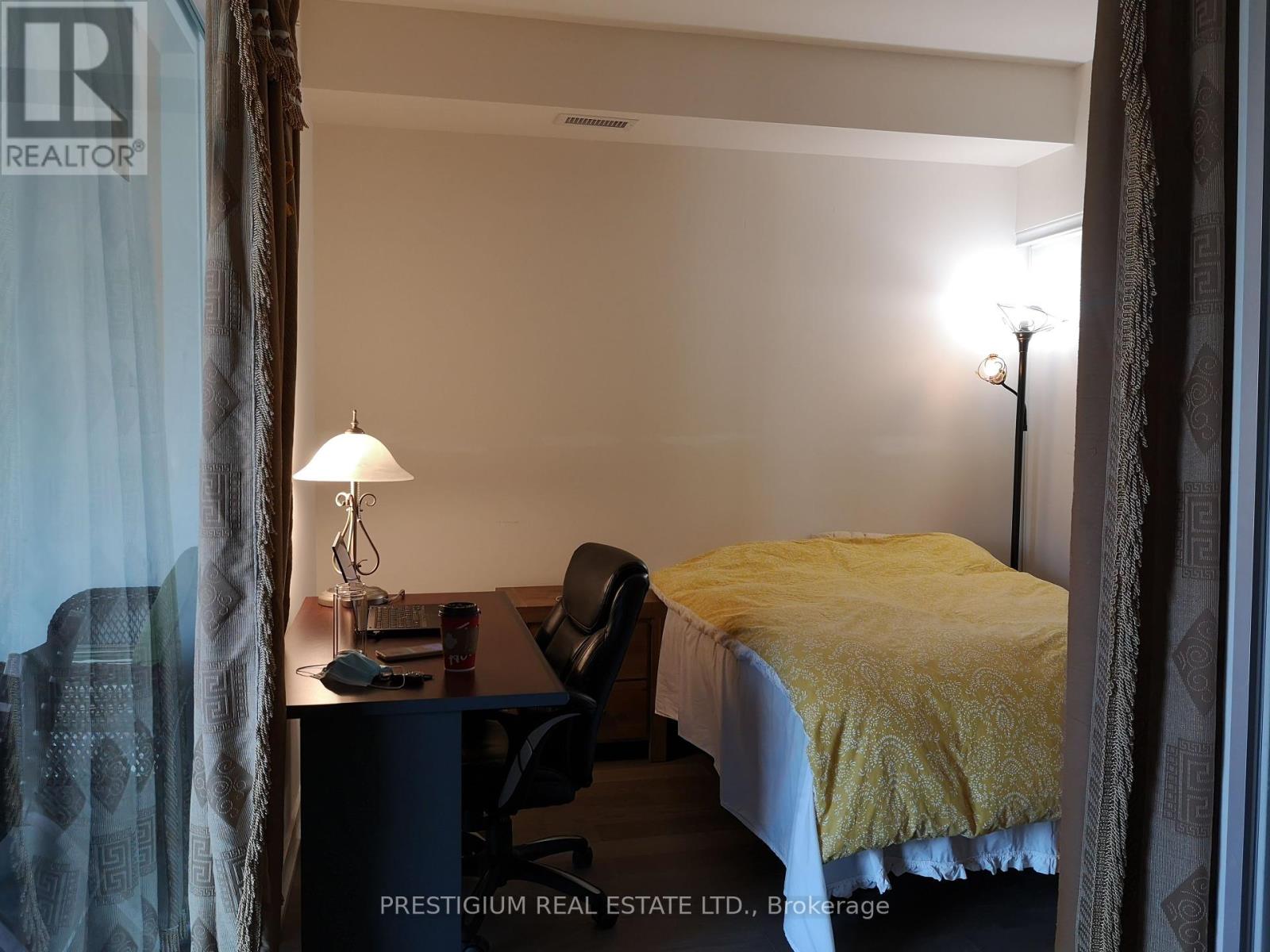 407 - 17 Dundonald Street, Toronto, Ontario  M4Y 0E4 - Photo 4 - C12187796