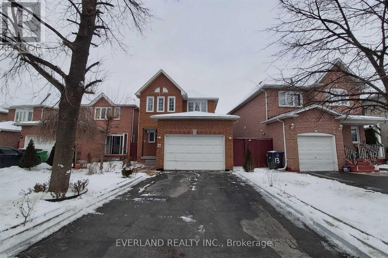 17 Letty Avenue, Brampton, Ontario  L6Y 4T5 - Photo 1 - W12187798