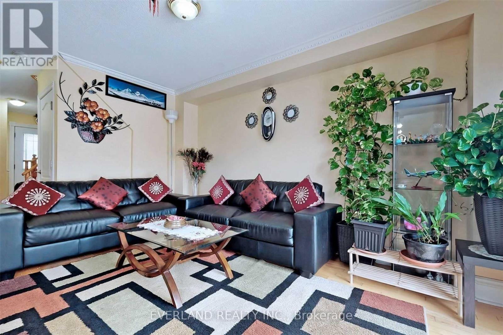 17 Letty Avenue, Brampton, Ontario  L6Y 4T5 - Photo 10 - W12187798