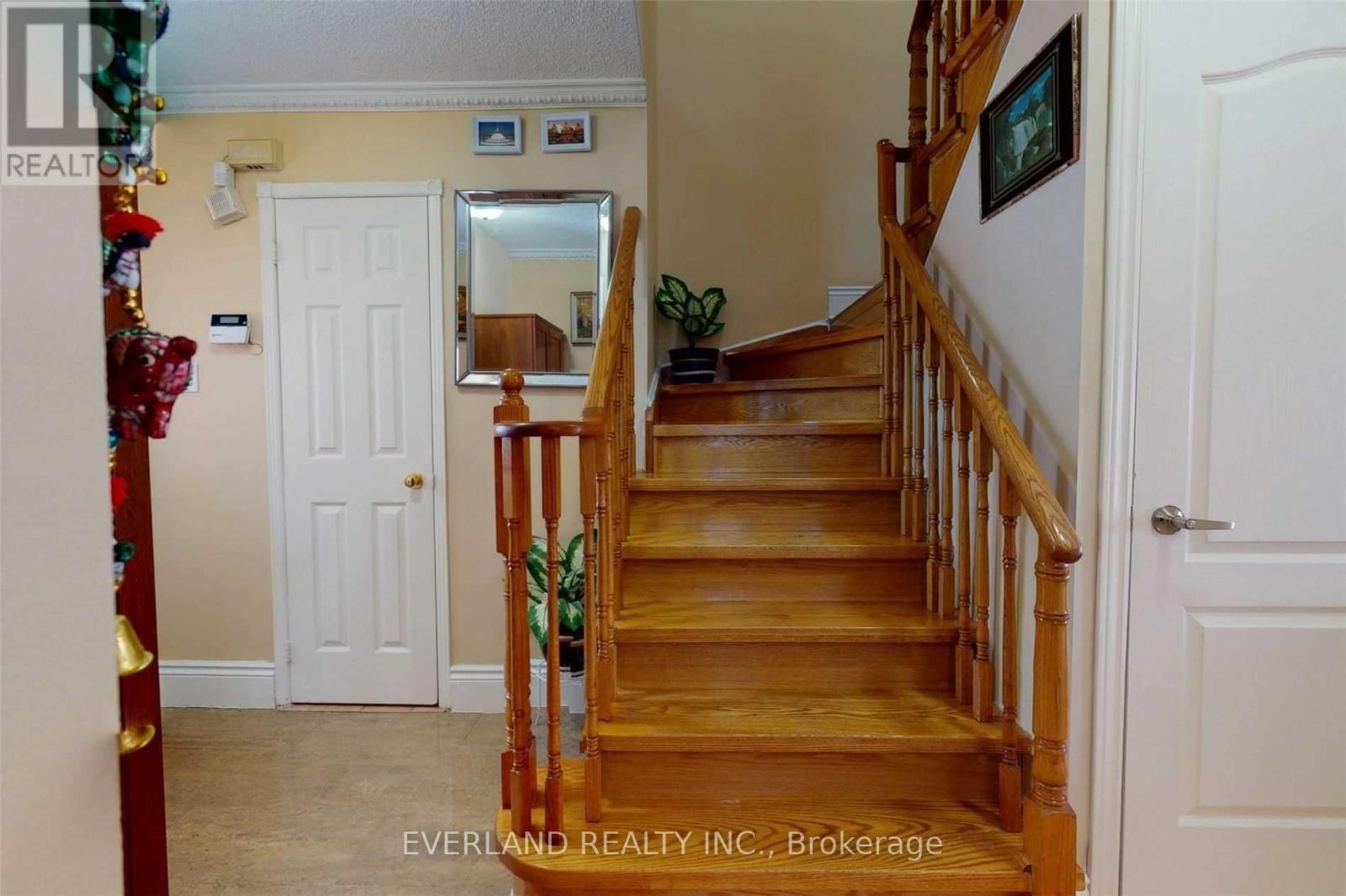 17 Letty Avenue, Brampton, Ontario  L6Y 4T5 - Photo 19 - W12187798
