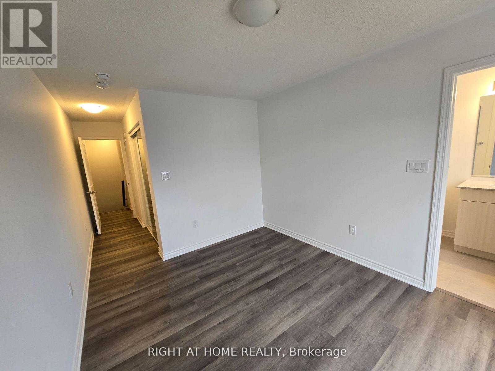 1687 Dance Court, Milton, Ontario  L9E 2A3 - Photo 31 - W12187803