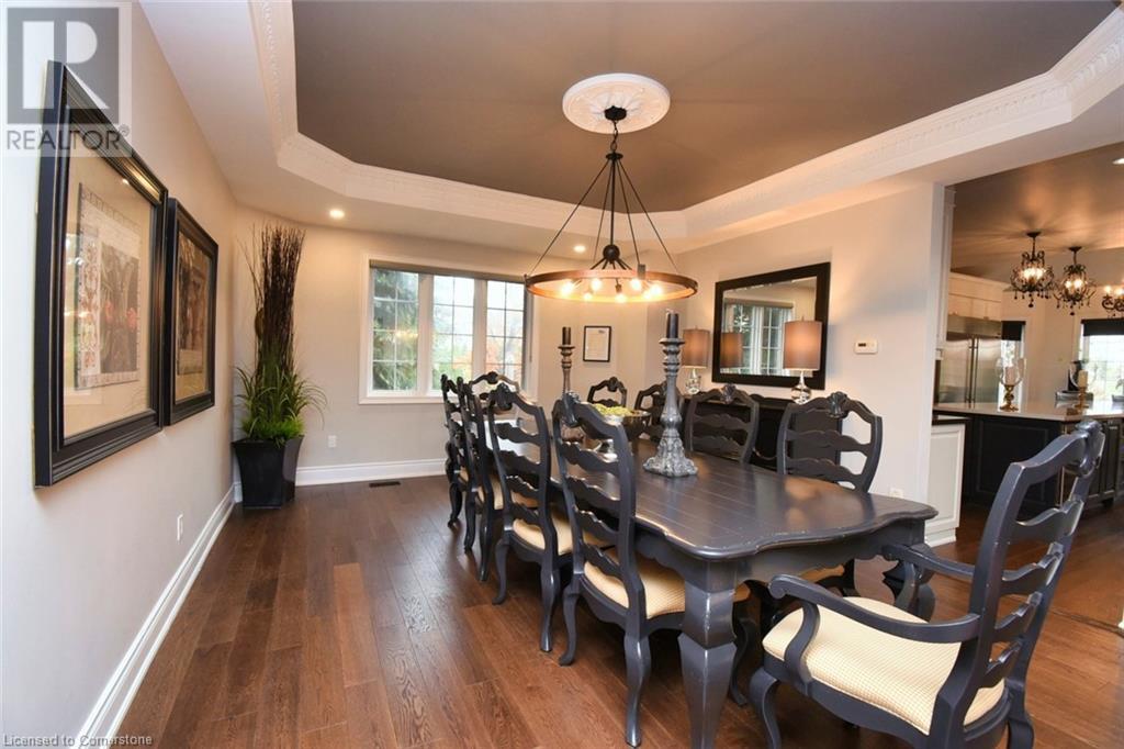 2147 Berwick Drive, Burlington, Ontario  L7M 4B2 - Photo 5 - 40727623