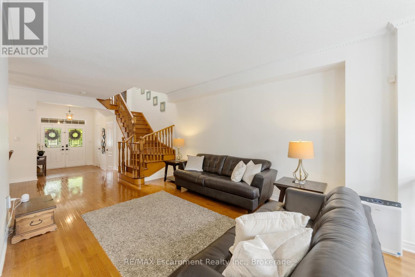 3201 Epworth Crescent, Oakville, Ontario  L6M 0B2 - Photo 11 - W12180983