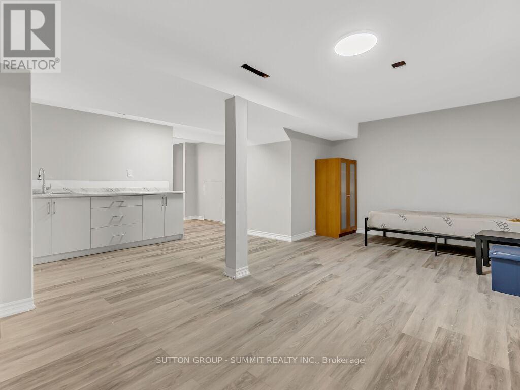 2 Grandridge Crescent, Guelph, Ontario  N1H 8G1 - Photo 25 - X12187768