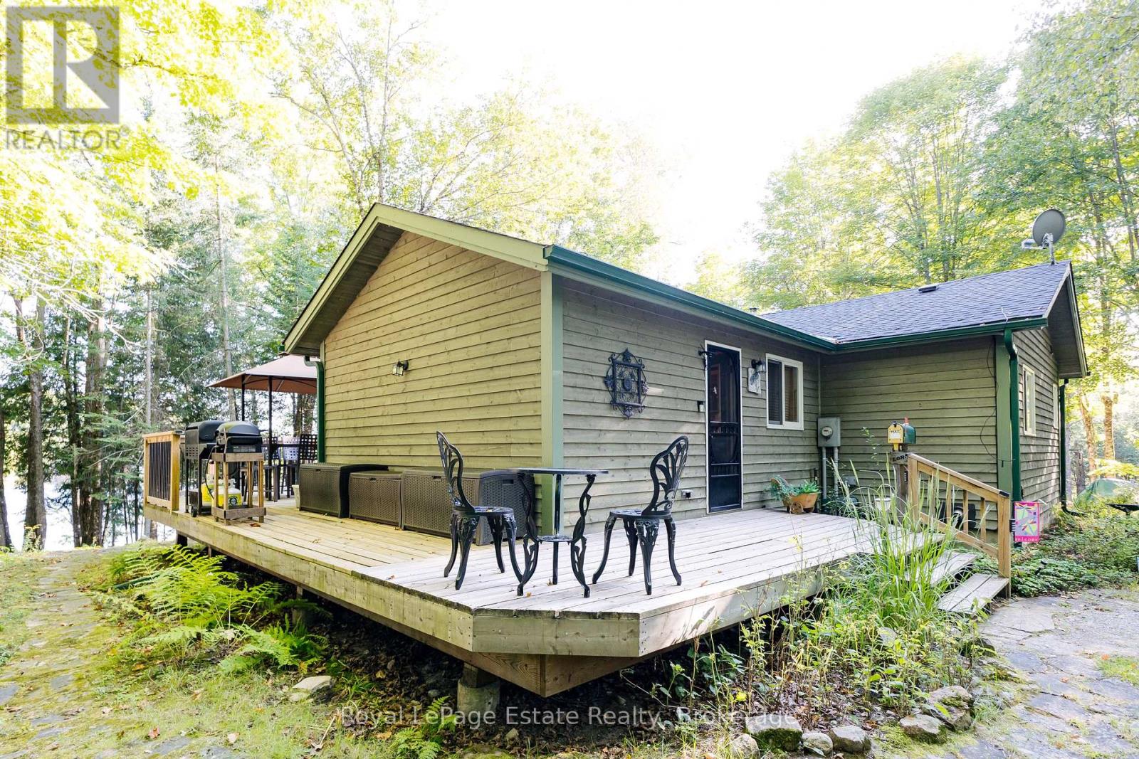 1157 Between Lakes Trail, Minden Hills (Minden), Ontario  K0M 1J1 - Photo 9 - X12187823