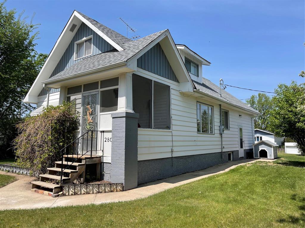 280 2nd Avenue, Swan River, Manitoba