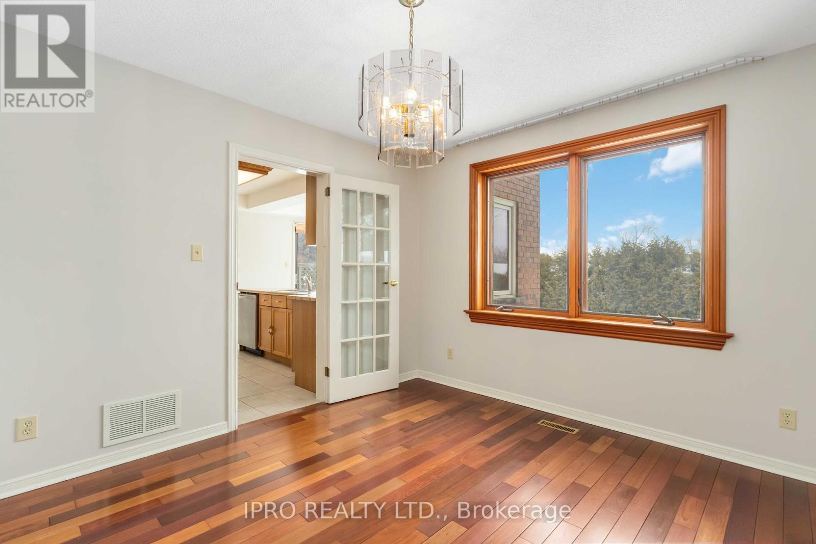 8 Belmont Court, Whitby, Ontario  L1N 7Z8 - Photo 14 - E12187822