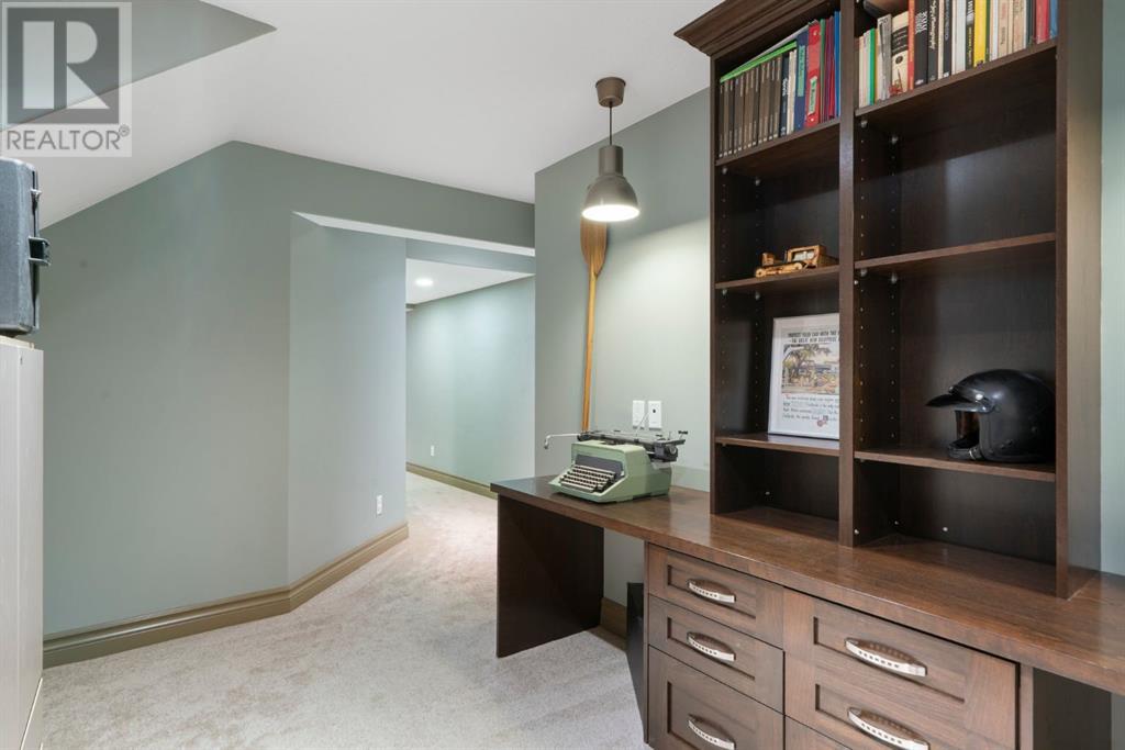 980 73 Street Sw, Calgary, Alberta  T3H 5W5 - Photo 34 - A2223287