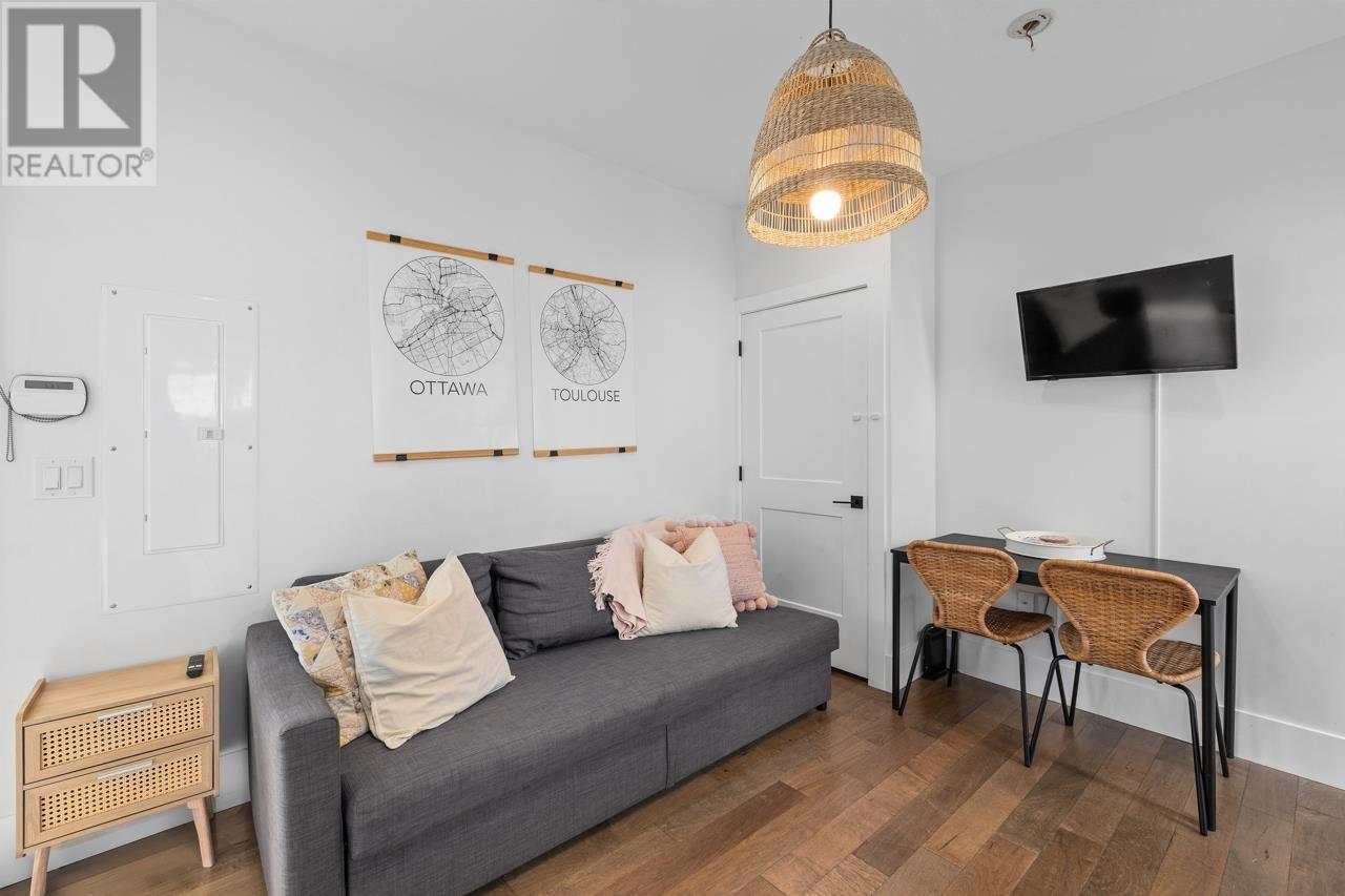 2252 Grant Street, Vancouver, British Columbia  V5L 2Z7 - Photo 7 - R2999428
