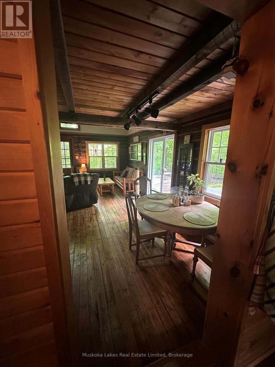 1011 Shamrock Road, Muskoka Lakes, Ontario  P0B 1J0 - Photo 5 - X12186791