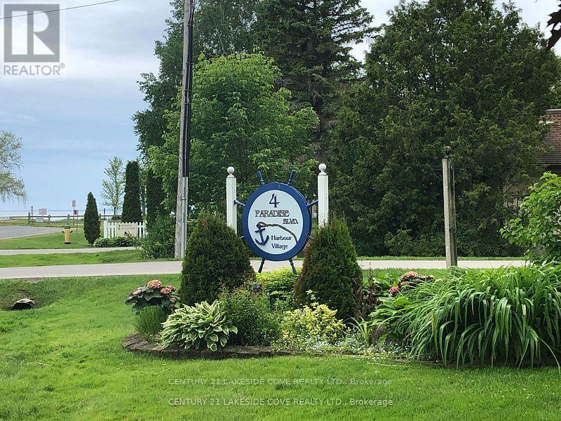 Unit 5 - 4 Paradise Boulevard, Ramara, Ontario  L0K 1B0 - Photo 3 - S12133180