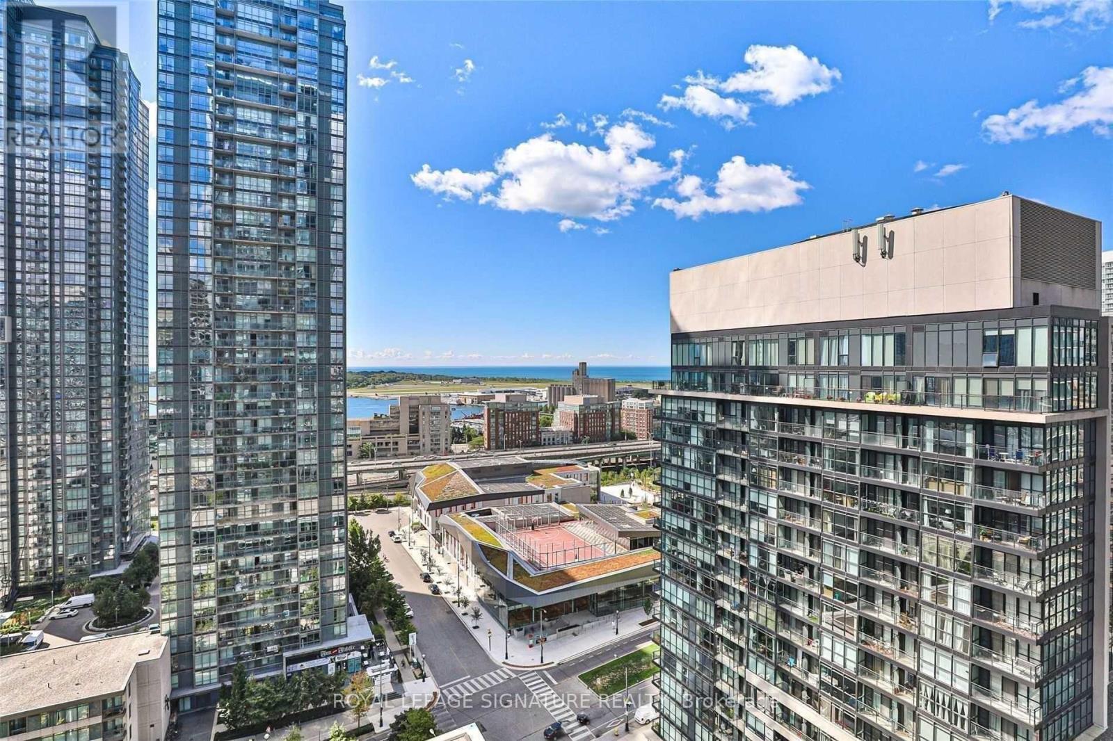 2108 - 25 Telegram Mews, Toronto, Ontario  M5V 3Z1 - Photo 7 - C12187407