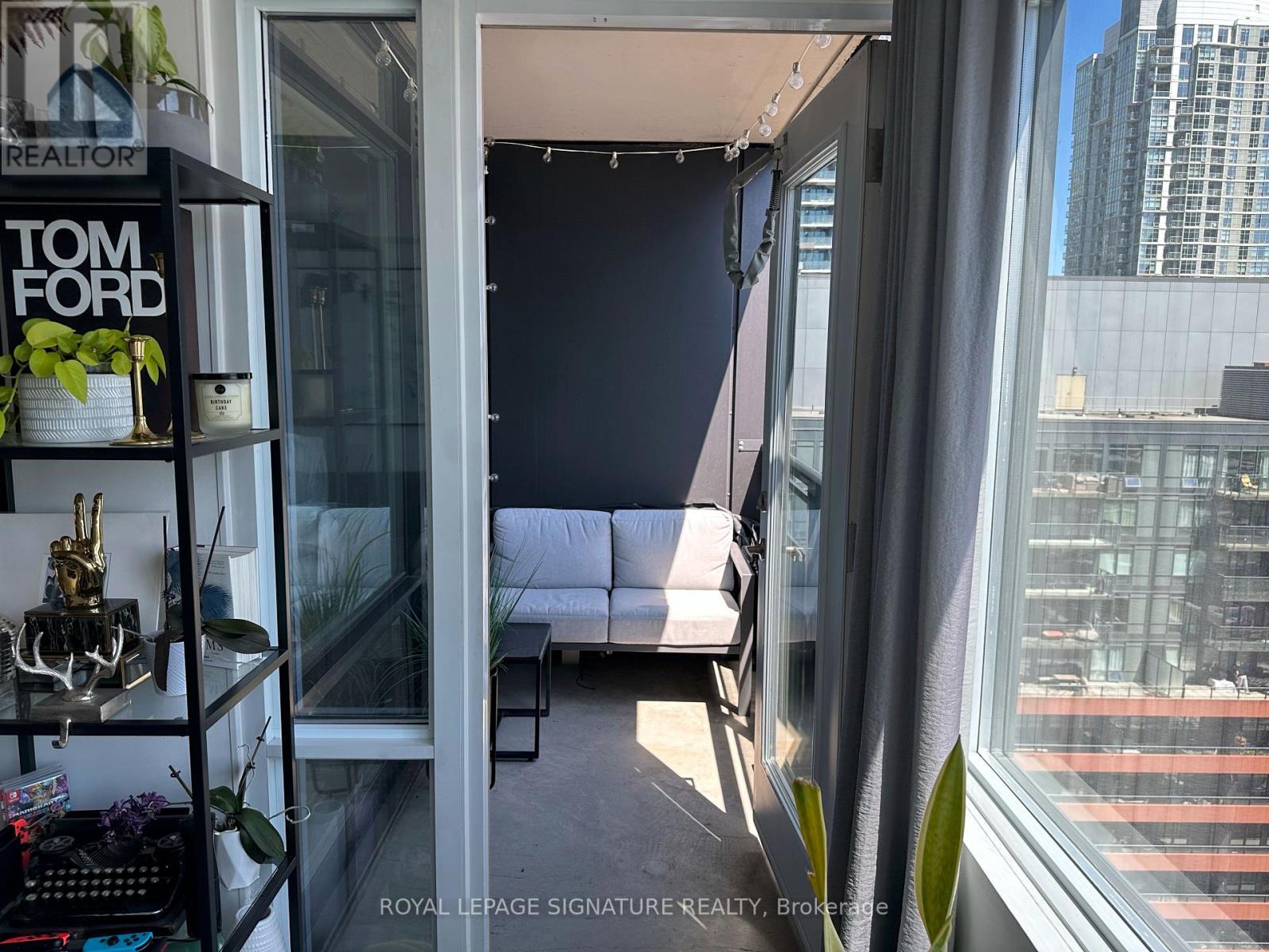 2108 - 25 Telegram Mews, Toronto, Ontario  M5V 3Z1 - Photo 12 - C12187407