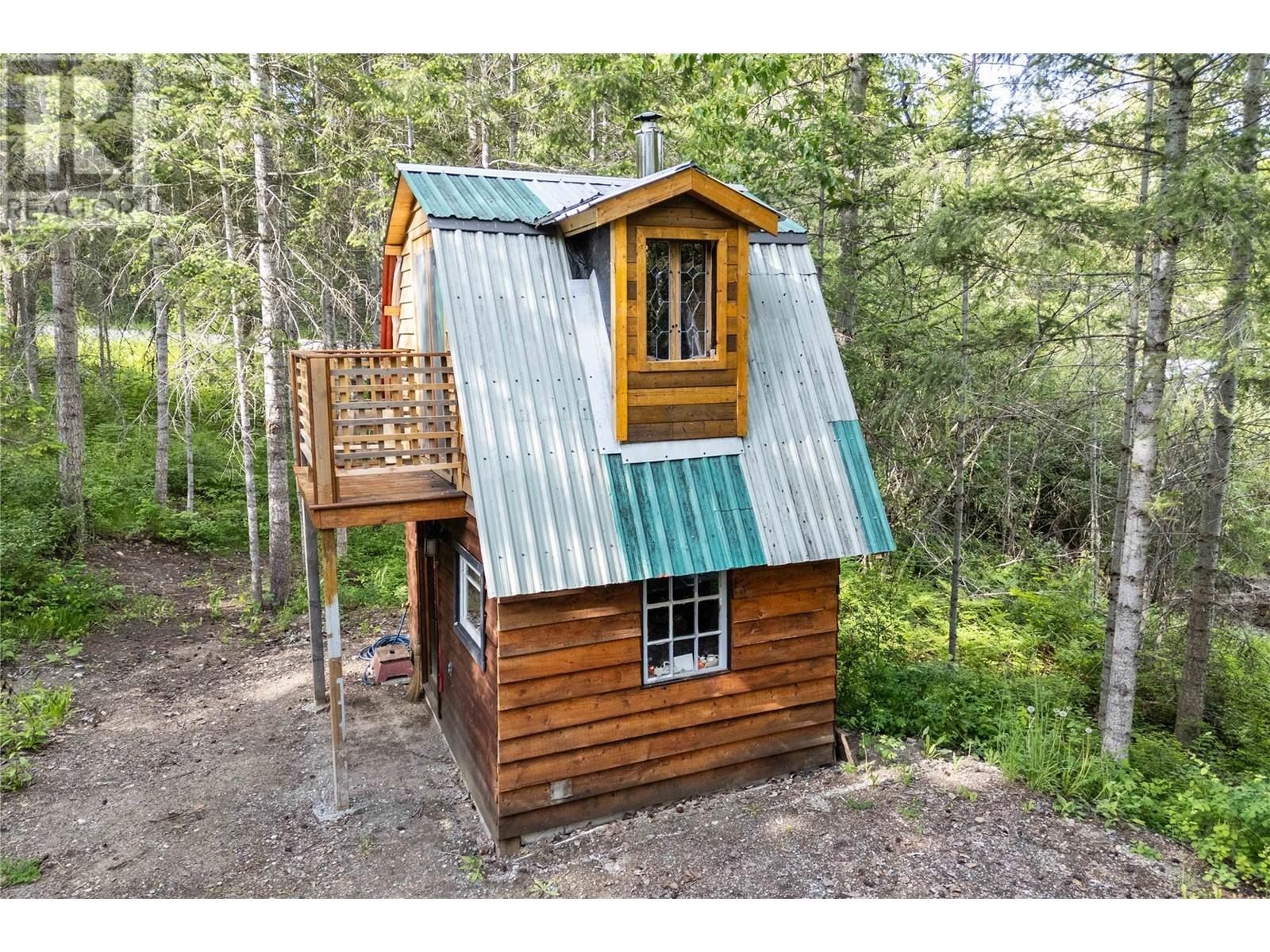 781 Gardom Lake Road, Enderby, British Columbia  V0E 1V3 - Photo 7 - 10350072