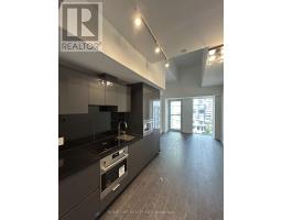 613 - 121 ST PATRICK STREET, Toronto, Ontario