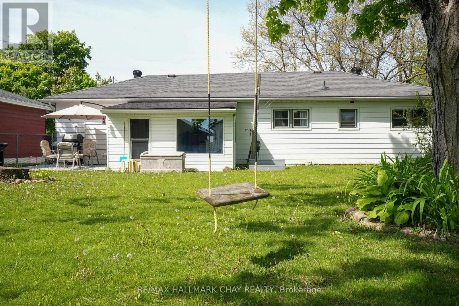 33 Yonge Street N, Springwater, Ontario  L0L 1P0 - Photo 22 - S12182090