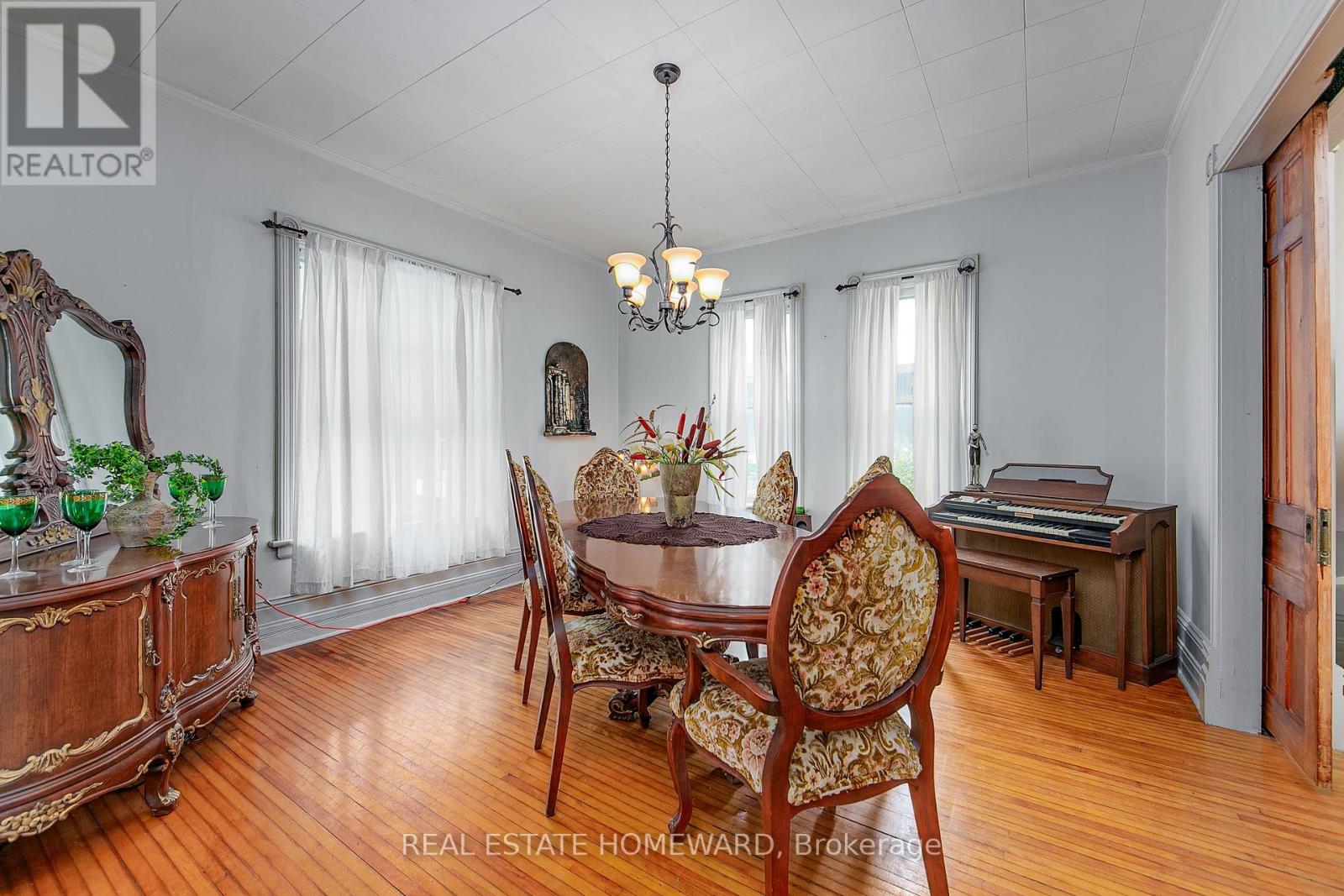 75 Patrick Street, Orillia, Ontario  L3V 5L3 - Photo 18 - S12187832