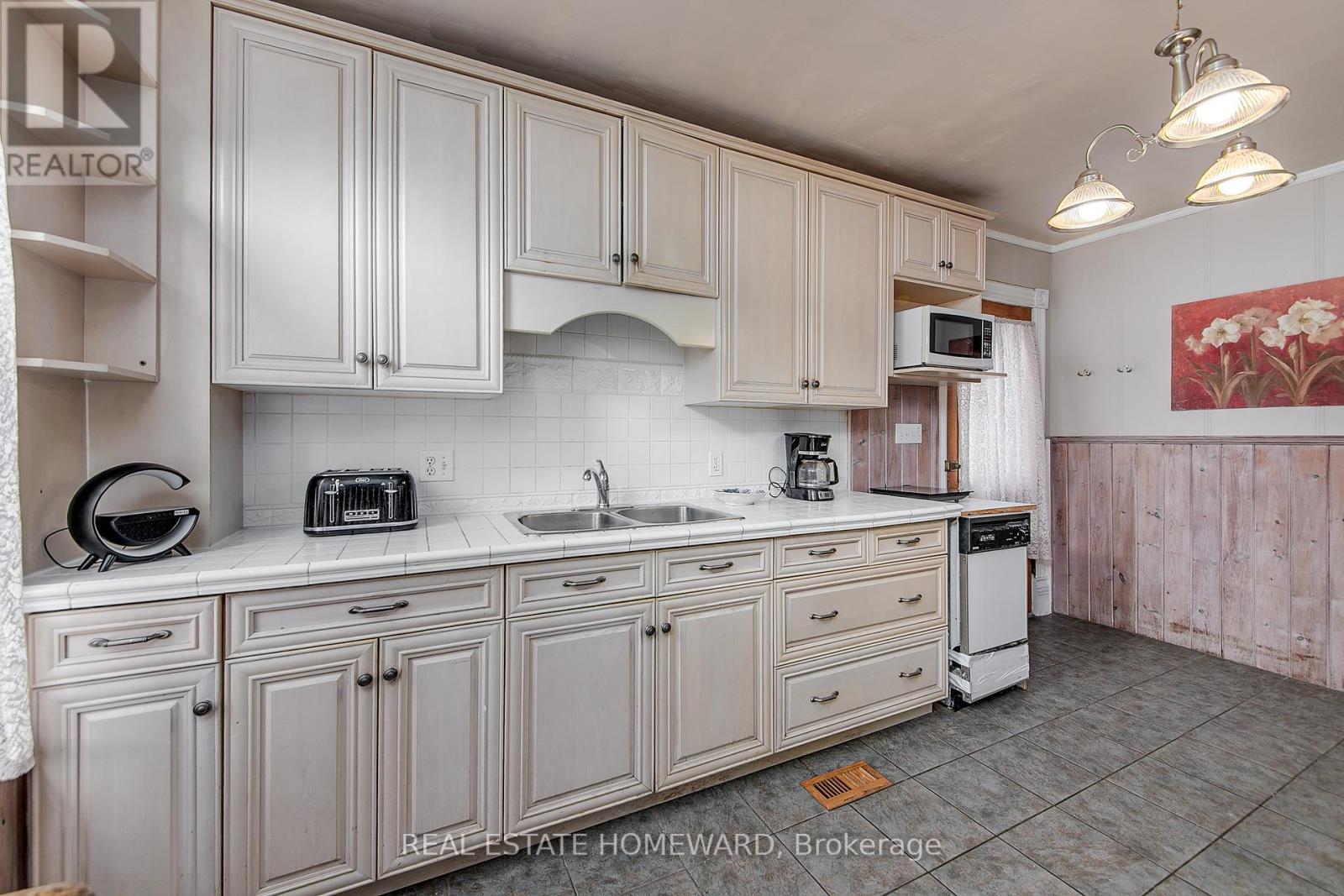 75 Patrick Street, Orillia, Ontario  L3V 5L3 - Photo 24 - S12187832