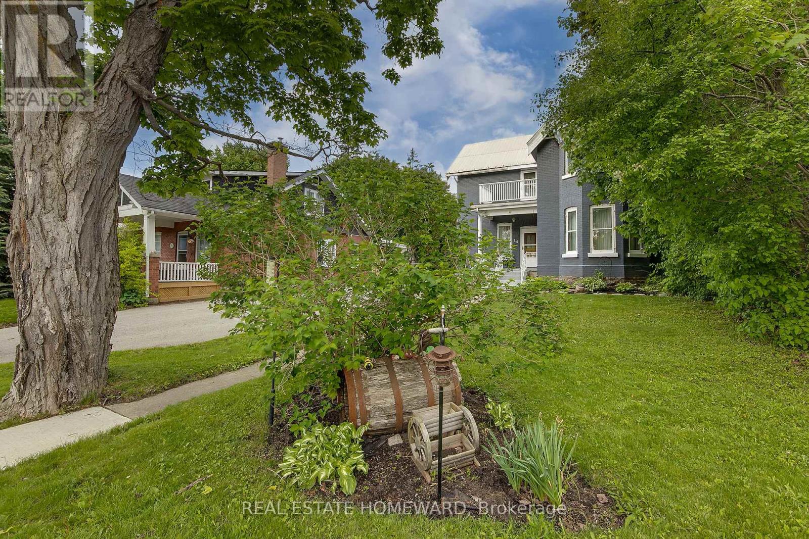 75 Patrick Street, Orillia, Ontario  L3V 5L3 - Photo 9 - S12187832