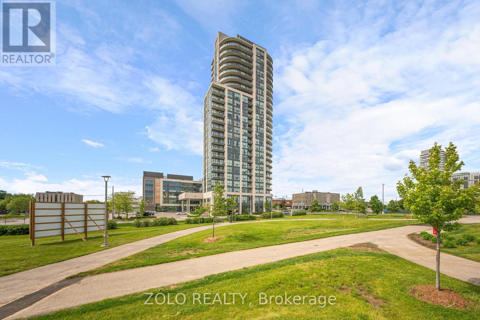 805 - 15 LYNCH STREET, Brampton, Ontario