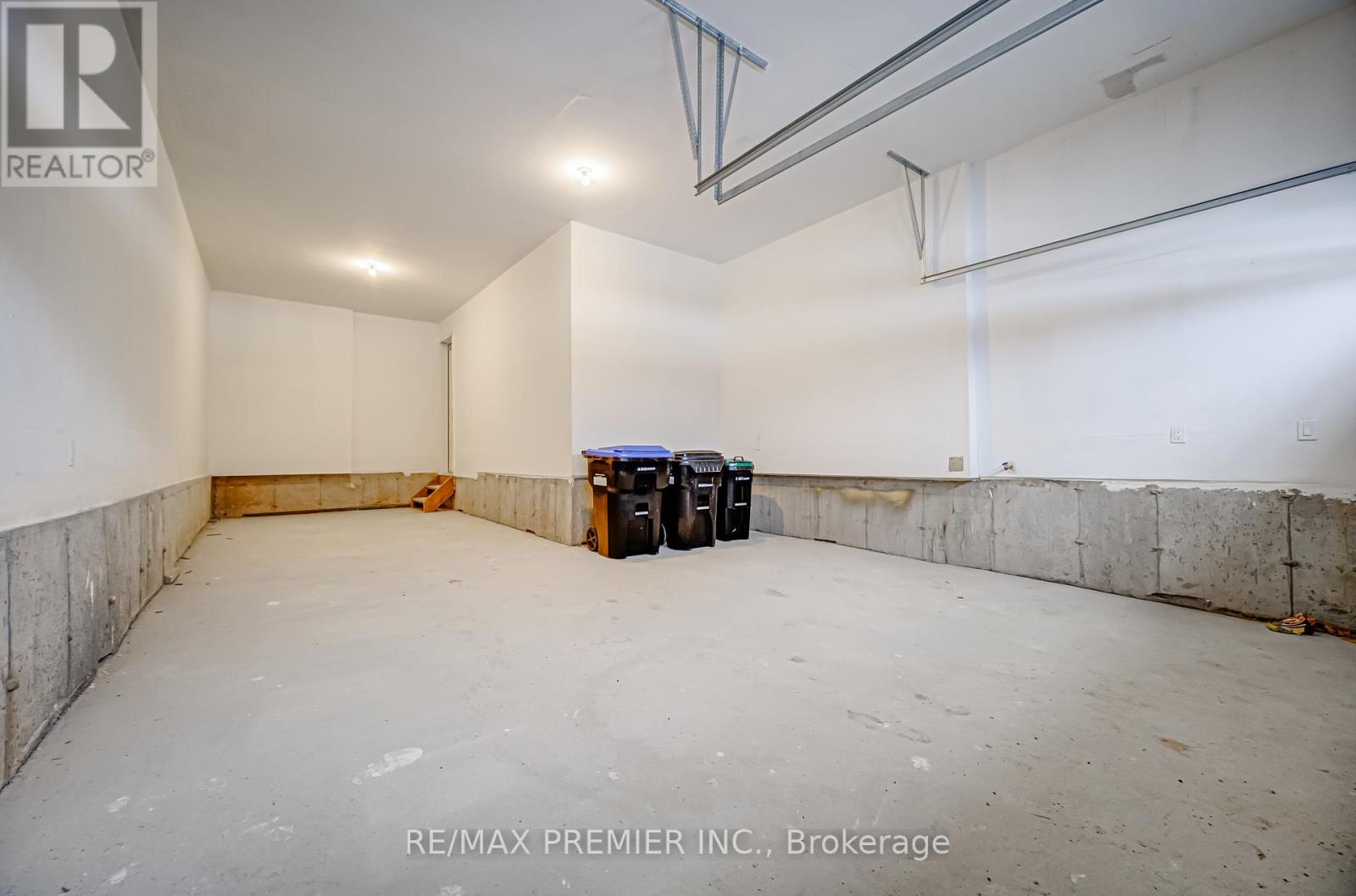 31 Bayberry Drive E, Adjala-Tosorontio, Ontario  L0G 1W0 - Photo 44 - N12090632