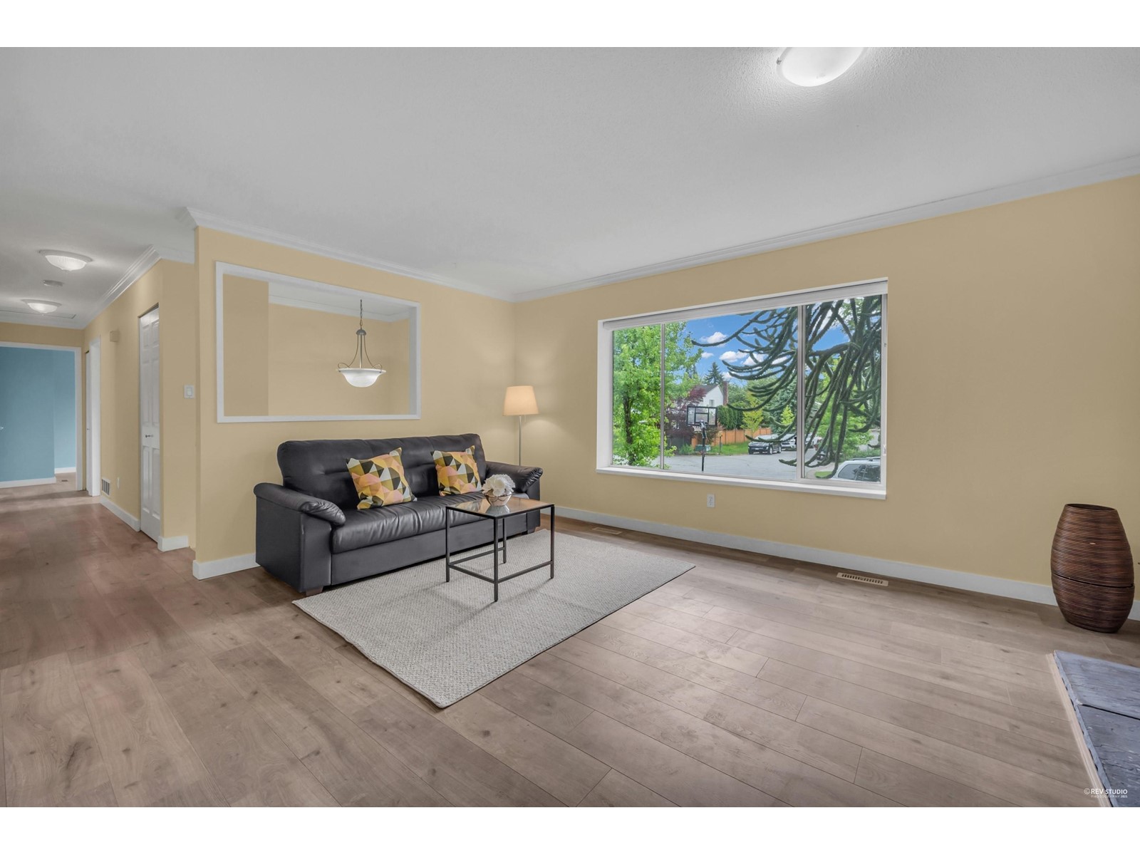 Property at 10123 158A STREET image 4