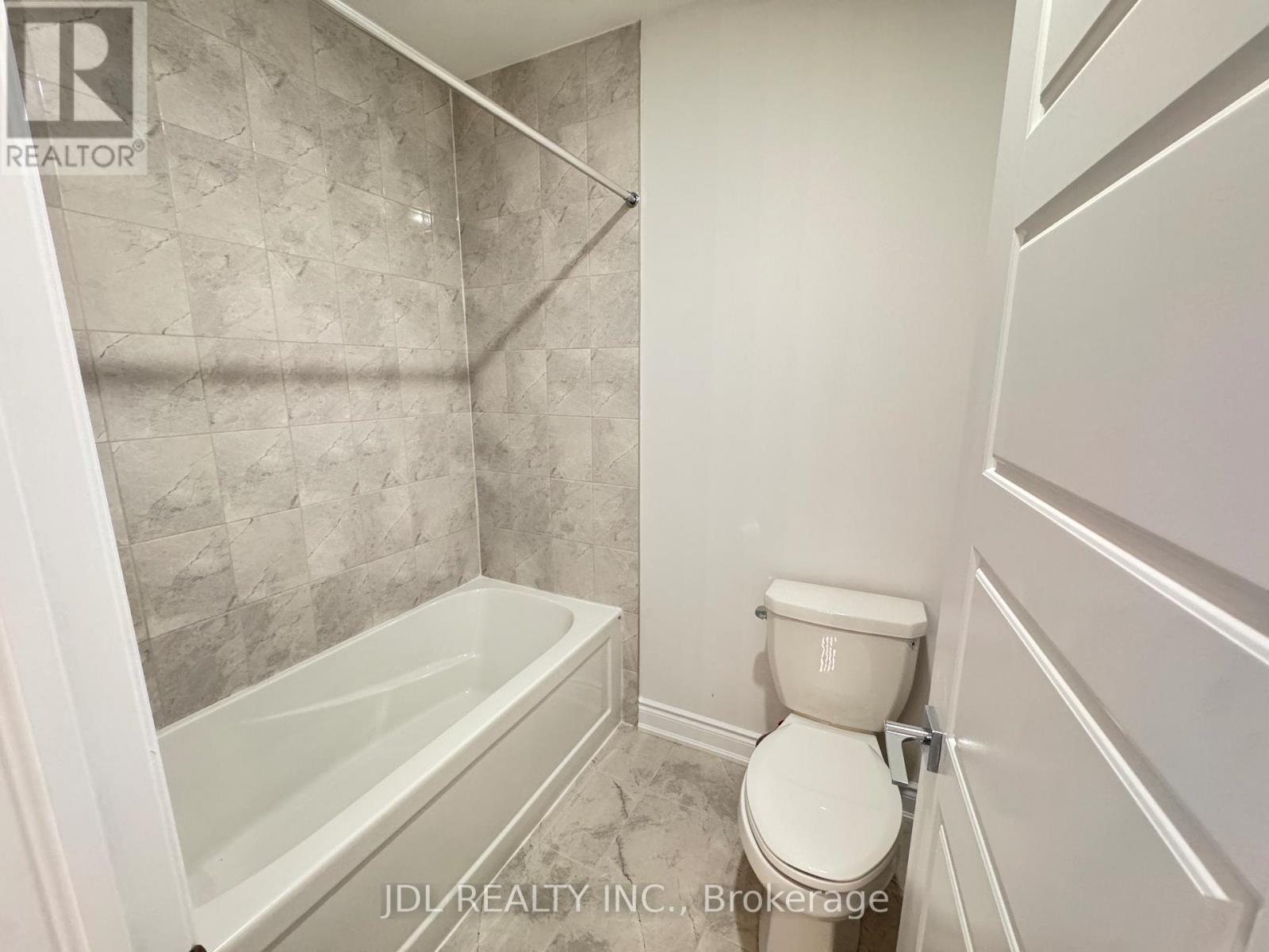 3057 Perkins Way, Oakville, Ontario  L6H 7Z3 - Photo 21 - W12149423