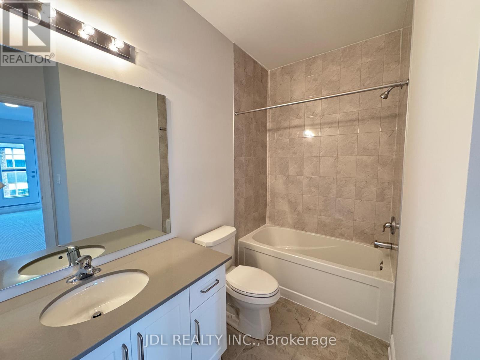 3057 Perkins Way, Oakville, Ontario  L6H 7Z3 - Photo 25 - W12149423