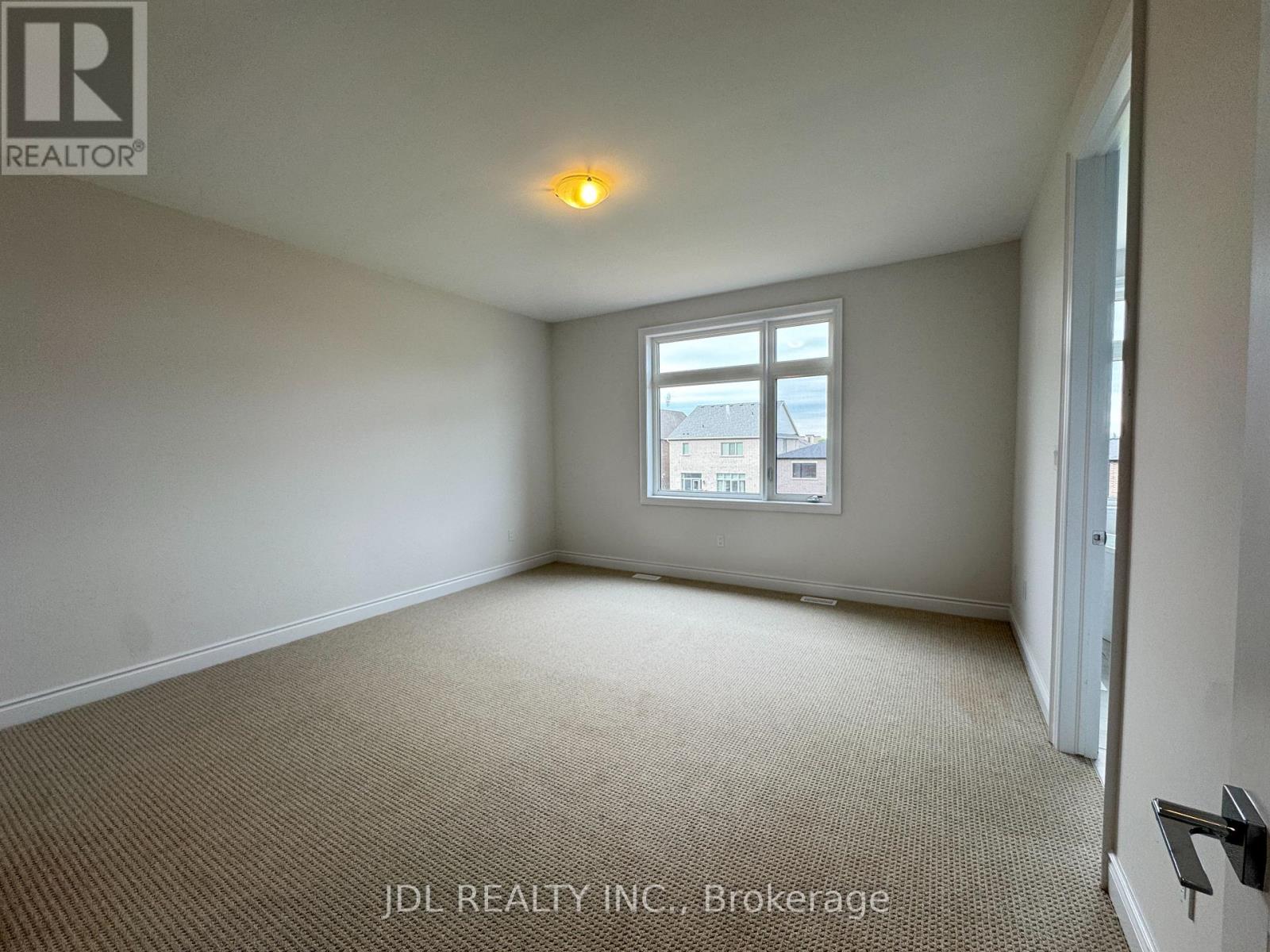 3057 Perkins Way, Oakville, Ontario  L6H 7Z3 - Photo 12 - W12149423