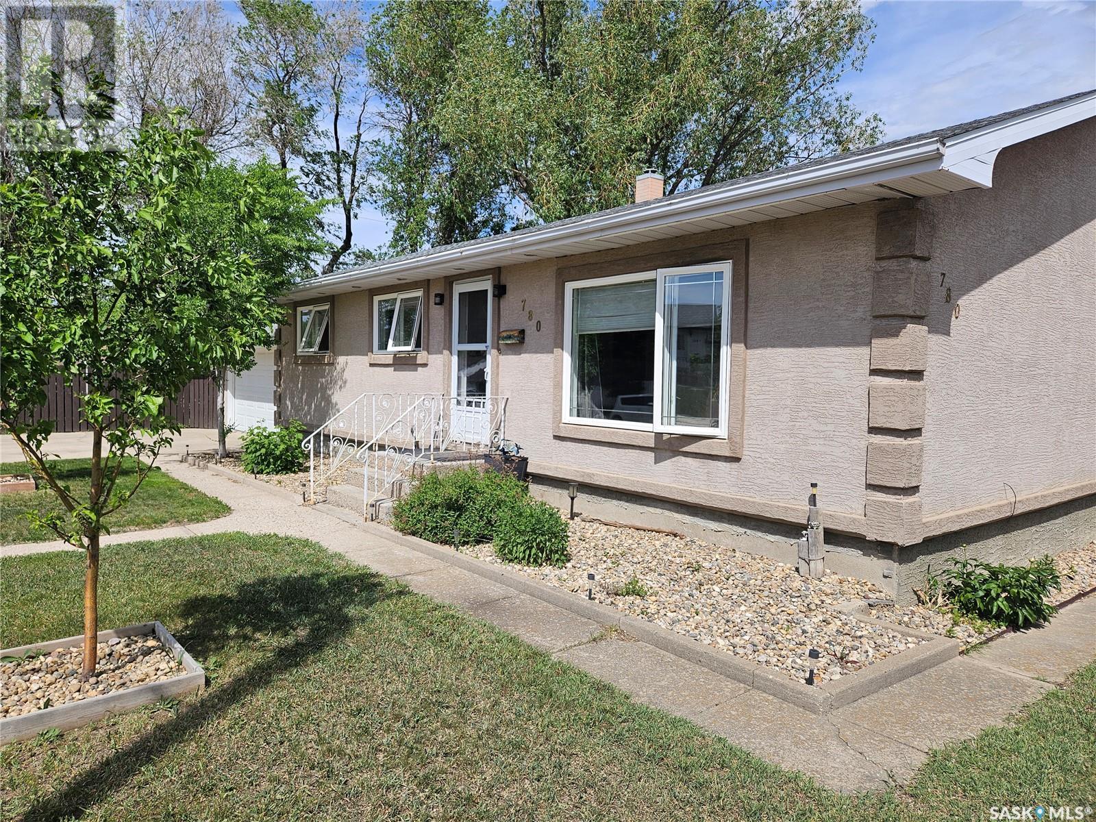 Property at 780 Keith STREET image 1