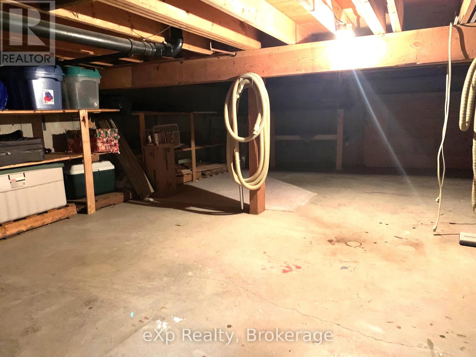 704 11th Street E, Hanover, Ontario  N4N 3J4 - Photo 26 - X11962475