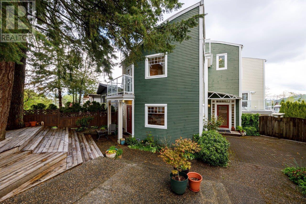 Listing Picture 24 of 36 : 26 N STRATFORD AVENUE, Burnaby / 本拿比 - 魯藝地產 Yvonne Lu Group - MLS Medallion Club Member