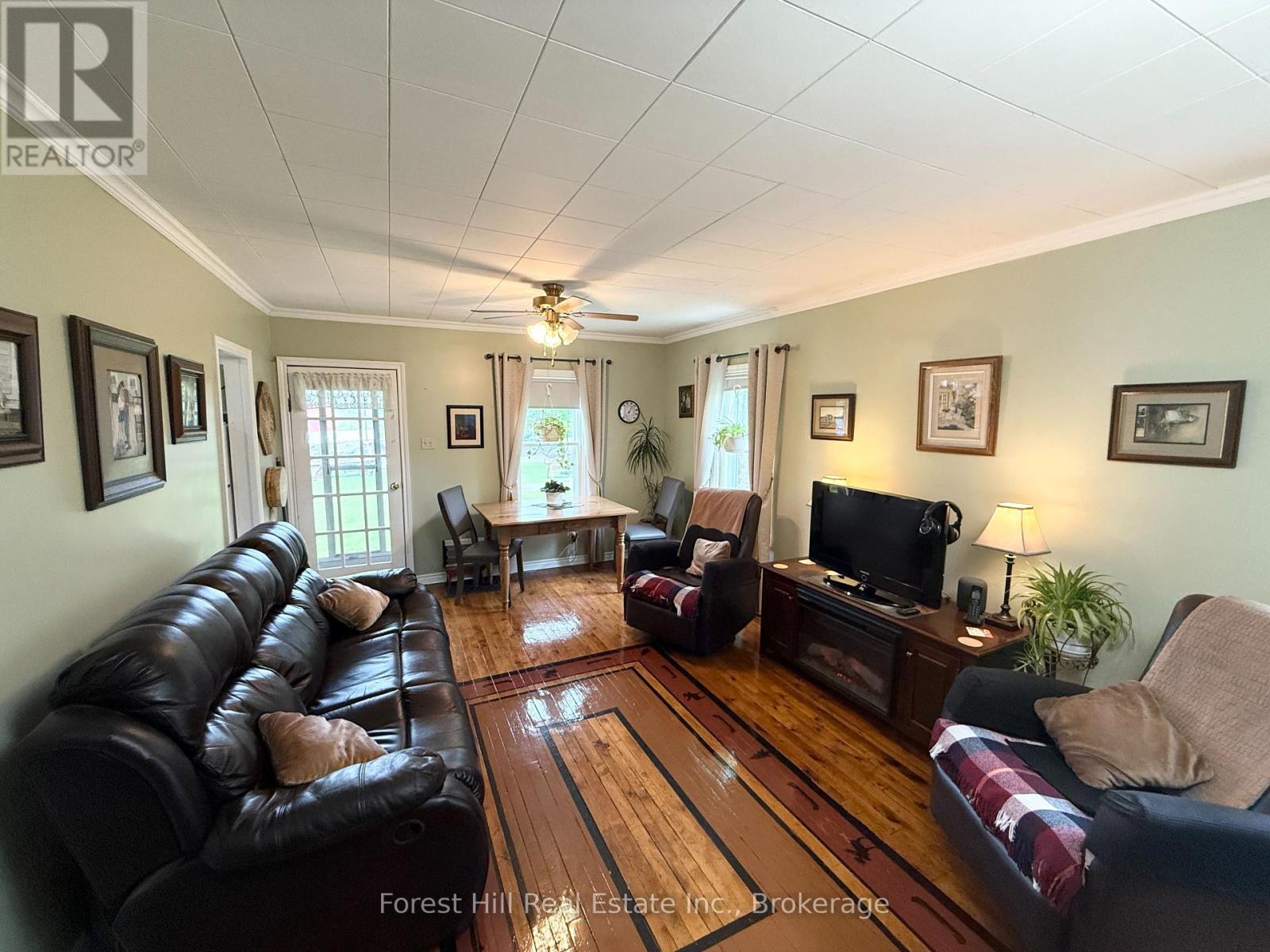 11588 Hwy 522 Highway, Parry Sound Remote Area, Ontario  P0H 1Y0 - Photo 12 - X12187611