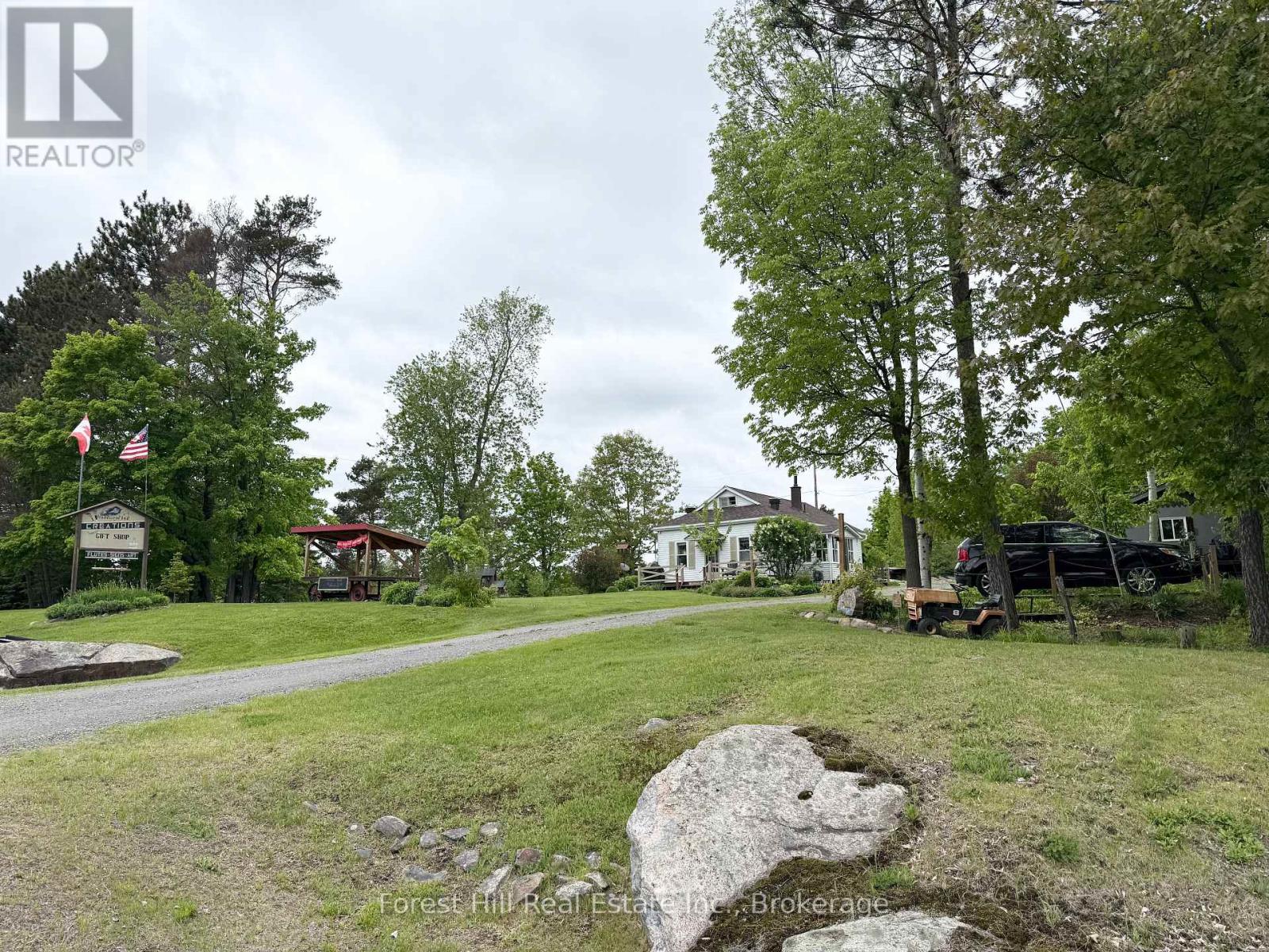 11588 Hwy 522 Highway, Parry Sound Remote Area, Ontario  P0H 1Y0 - Photo 31 - X12187611