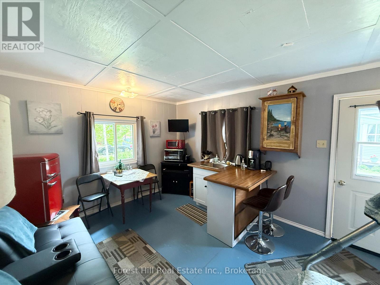 11588 Hwy 522 Highway, Parry Sound Remote Area, Ontario  P0H 1Y0 - Photo 28 - X12187611