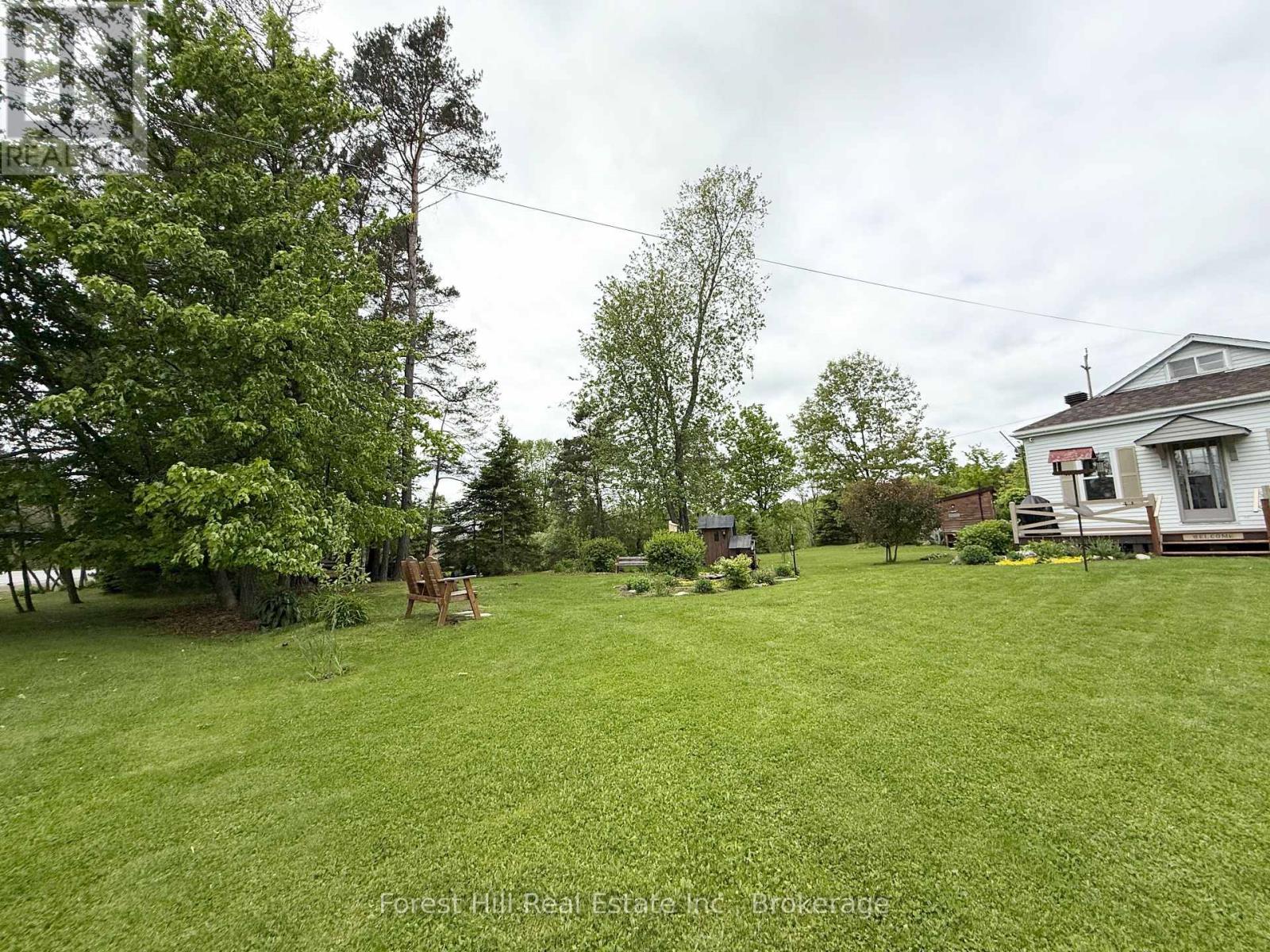 11588 Hwy 522 Highway, Parry Sound Remote Area, Ontario  P0H 1Y0 - Photo 32 - X12187611