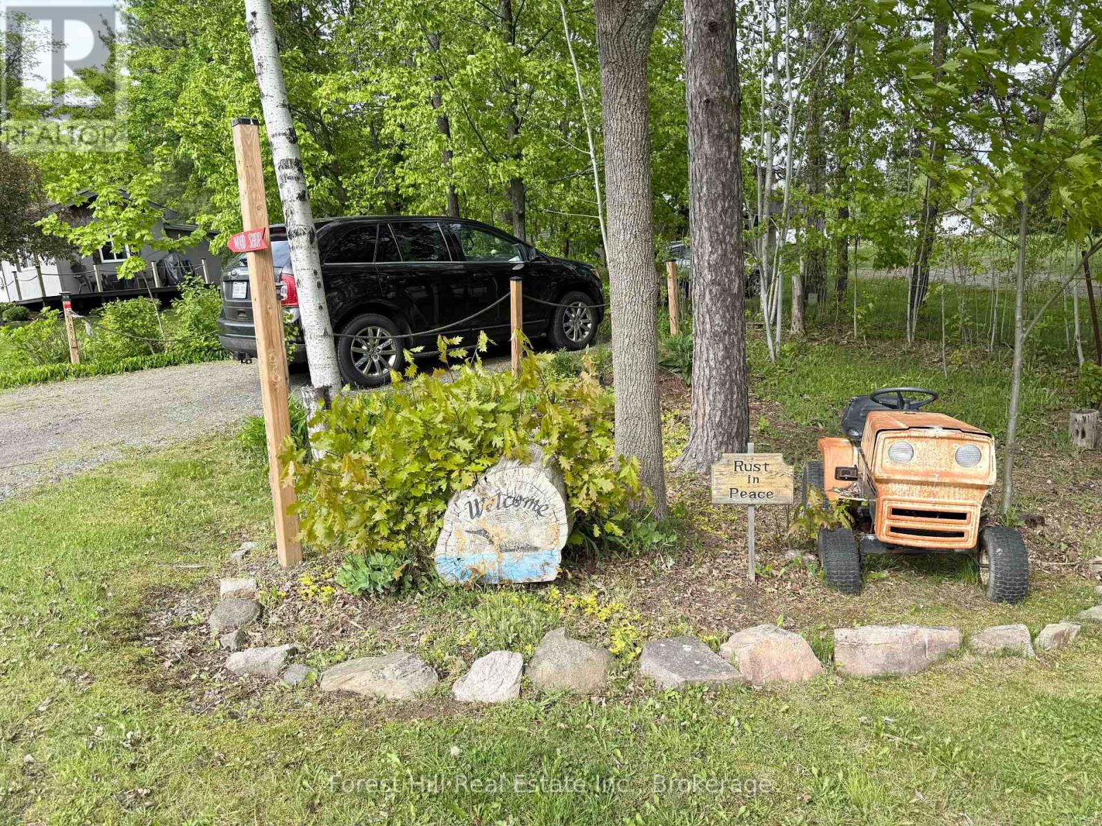 11588 Hwy 522 Highway, Parry Sound Remote Area, Ontario  P0H 1Y0 - Photo 47 - X12187611