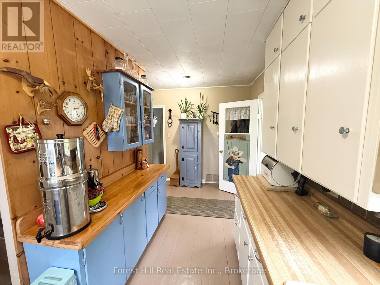11588 Hwy 522 Highway, Parry Sound Remote Area, Ontario  P0H 1Y0 - Photo 9 - X12187611