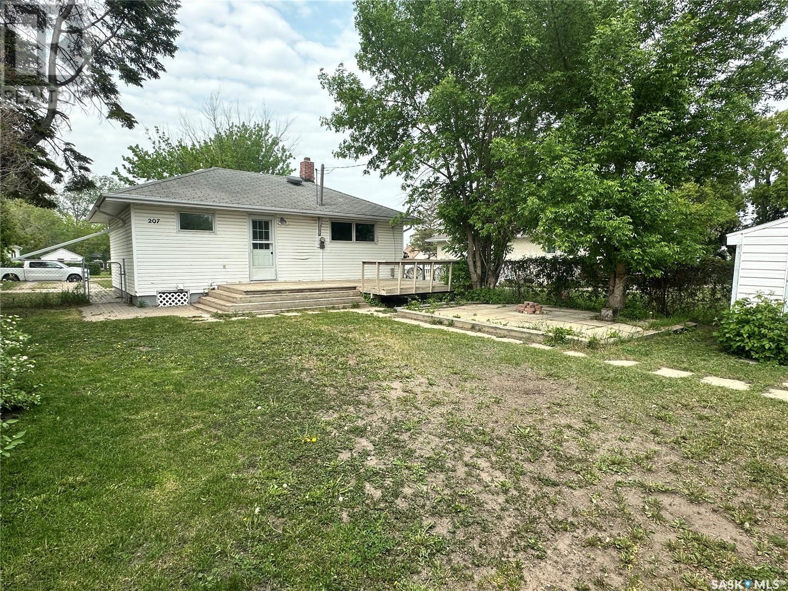 207 2nd Street W, Wynyard, Saskatchewan  S0A 4T0 - Photo 25 - SK007901
