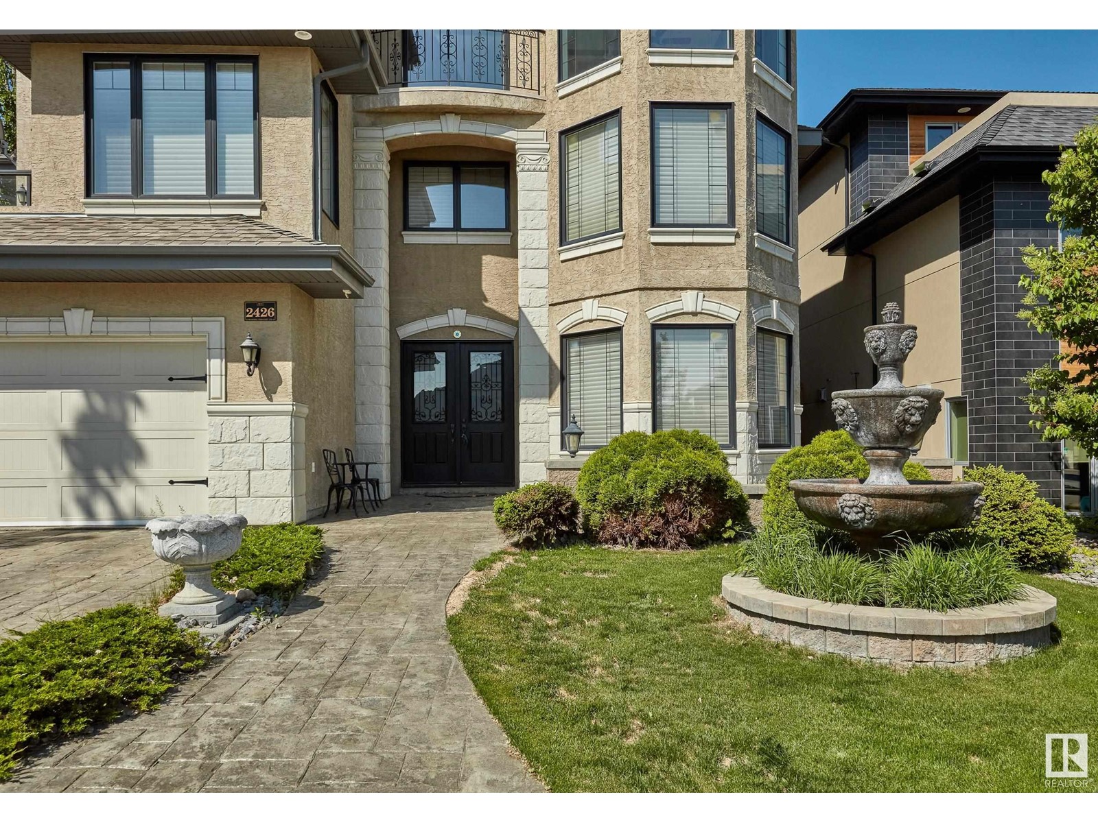 2426 Martell Cr Nw, Edmonton, Alberta  T6R 0C7 - Photo 3 - E4438122