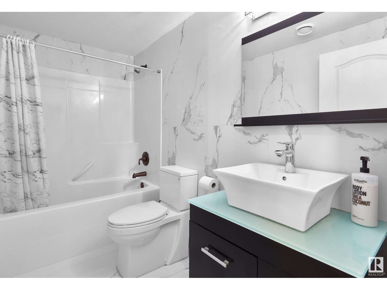 2426 Martell Cr Nw, Edmonton, Alberta  T6R 0C7 - Photo 43 - E4438122