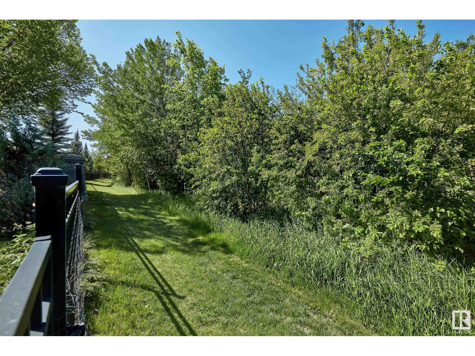 2426 Martell Cr Nw, Edmonton, Alberta  T6R 0C7 - Photo 74 - E4438122