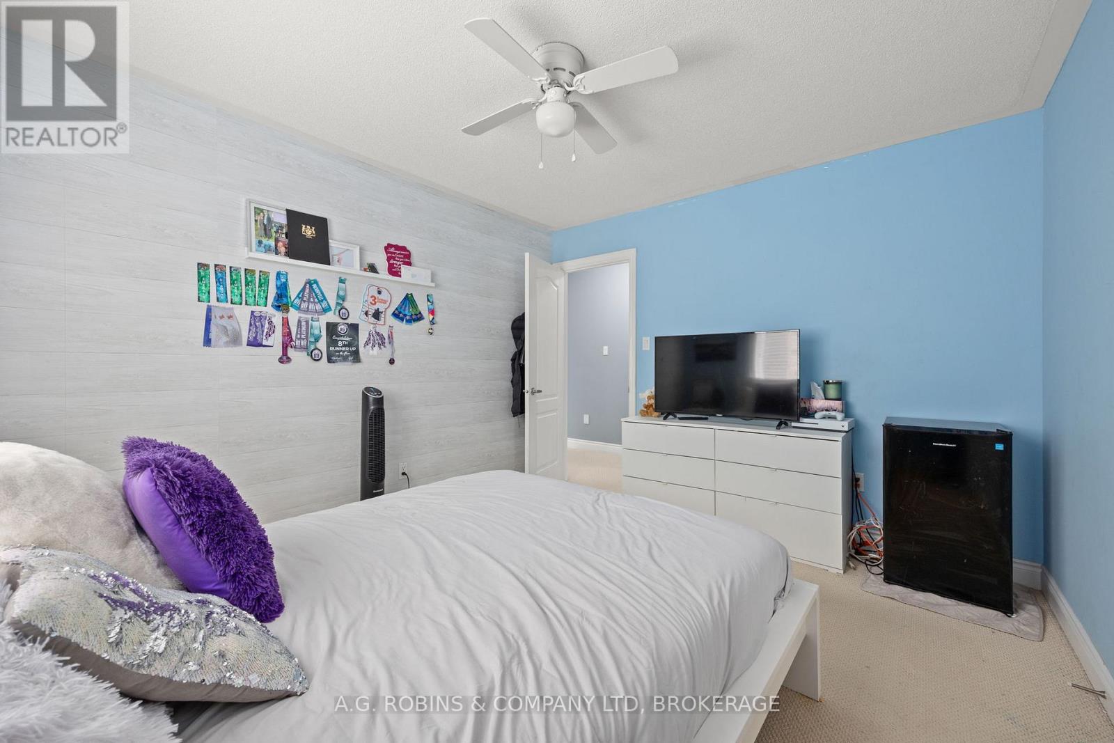 2299 Millstone Drive, Oakville, Ontario  L6M 0H1 - Photo 27 - W12187870