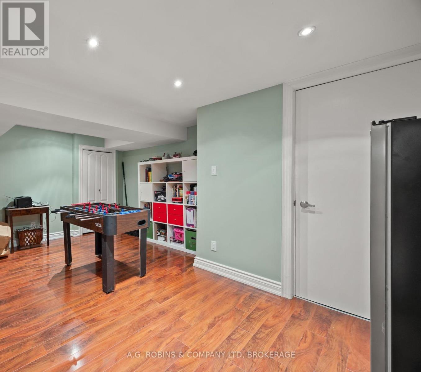 2299 Millstone Drive, Oakville, Ontario  L6M 0H1 - Photo 36 - W12187870