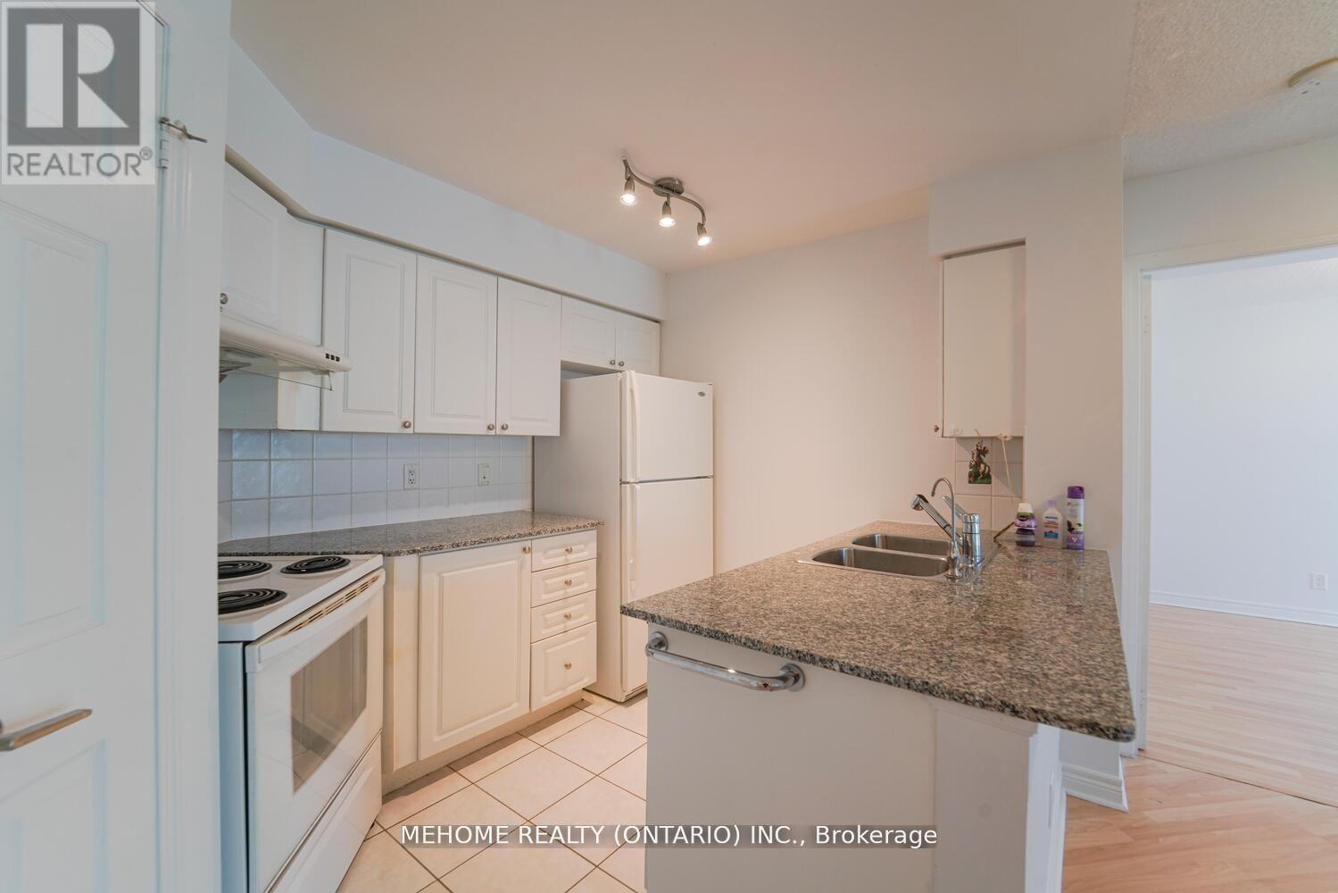 1811 - 83 Borough Drive, Toronto, Ontario  M1P 5E4 - Photo 5 - E12187871