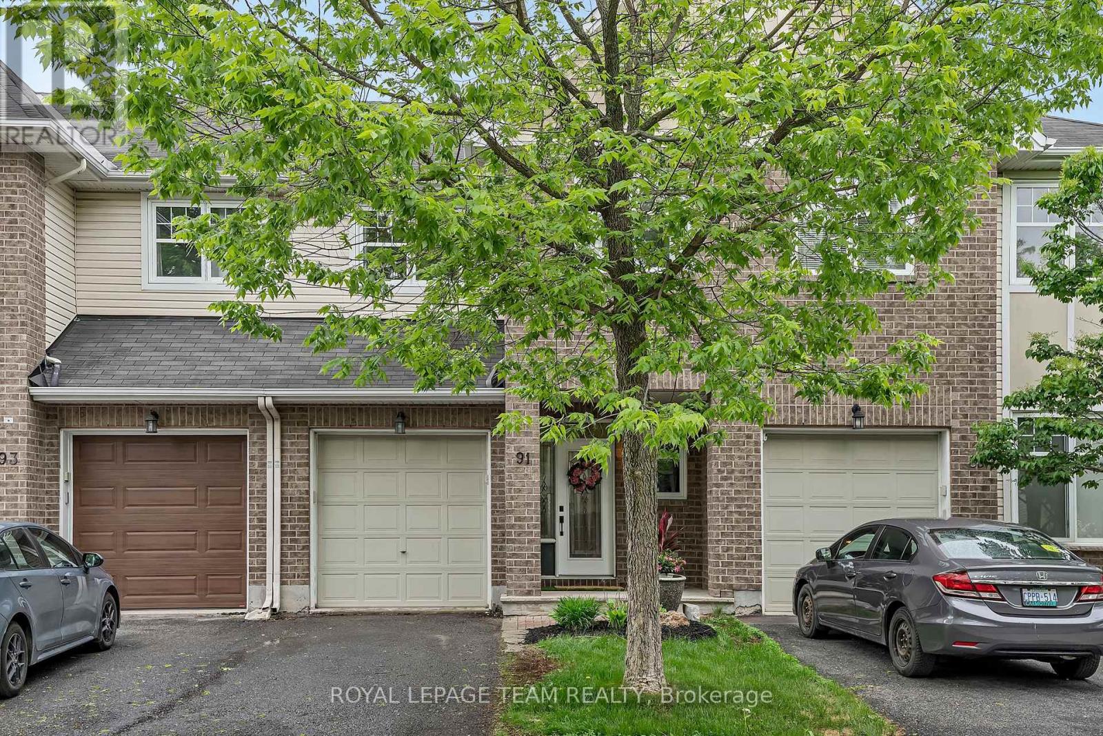 91 WHETSTONE CRESCENT, Ottawa, Ontario